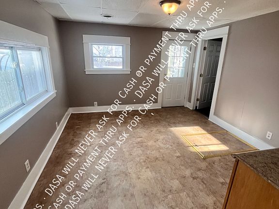 5th image of 56 Peoria St