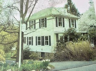 64 Gardiner St, Darien, CT 06820