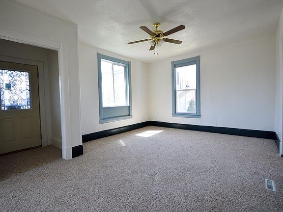 2nd image of 2319 Calumet Dr