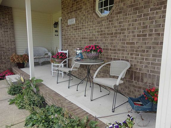 4th image of 800 Beechwood Dr
