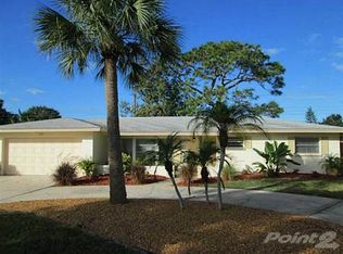 121 Paddington Rd, Venice, FL 34293