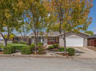 195 Foothill Ct, Morgan Hill, CA 95037