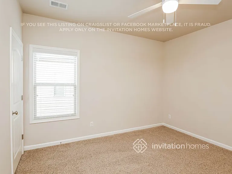 5353 Catrina Way — Photo 10