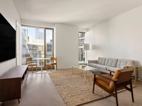 500 W 18th St Unit W9d, New York, NY 10011