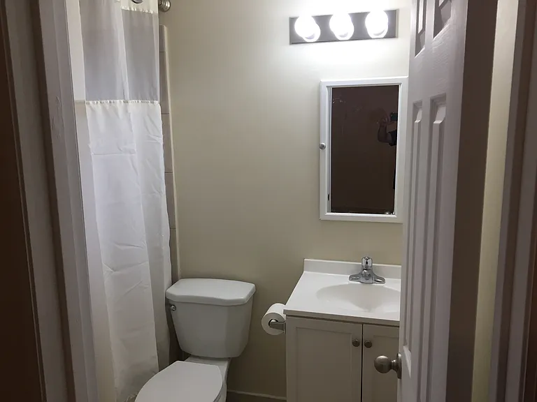 68 NW 35th Ave #1 — Photo 6