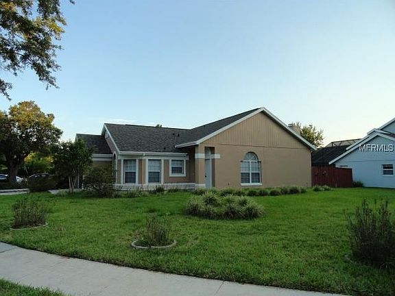 2nd image of 10688 Satinwood Cir