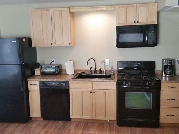 4th image of 2416 W Vista Ave