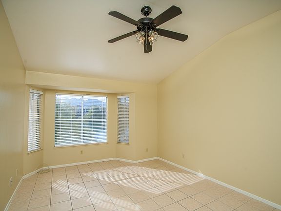 5th image of 2609 Seashore Dr