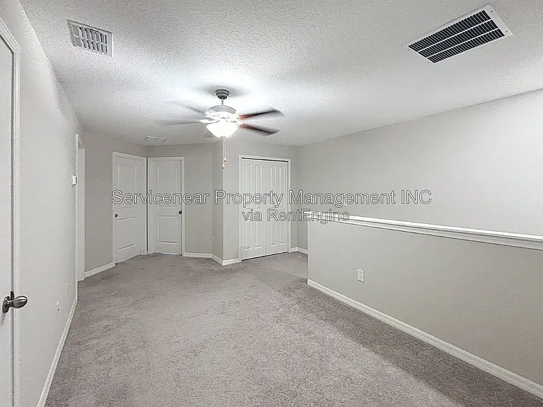 9528 Pembrooke Pines Dr — Photo 14