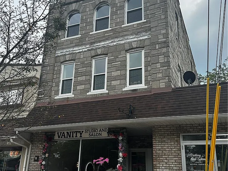 348 Main St #3 — Photo 1