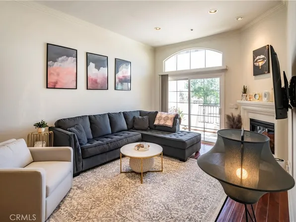 14242 Burbank Blvd APT 307, Van Nuys, CA 91401