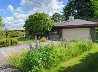 2114 NE 138th Pl, Portland, OR 97230