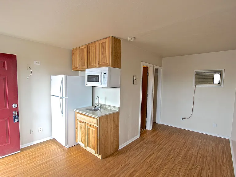 2222 North Ave — Photo 9