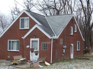 80 Woods Rd, Pittsburgh, PA 15235