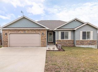 19507 Ladera Rd, Waynesville, MO 65583