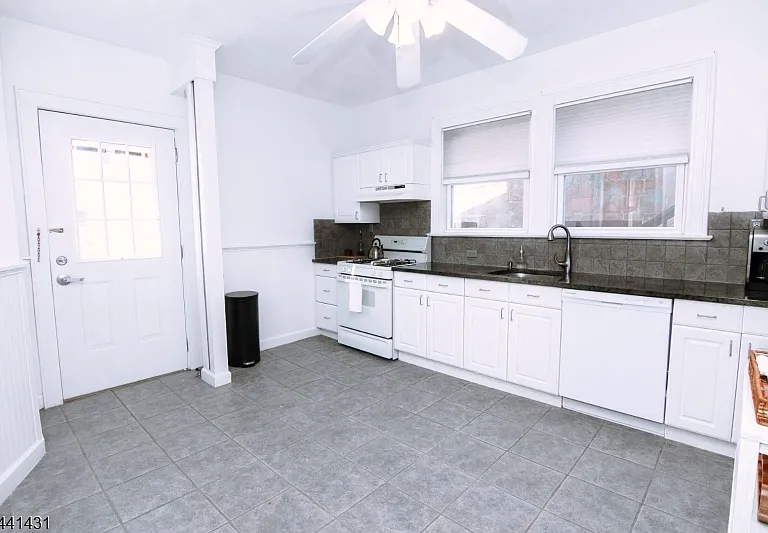 306 Springfield Ave #1 — Photo 11