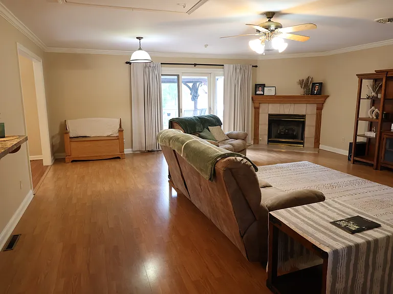690 Terrace Lake Rd — Photo 74