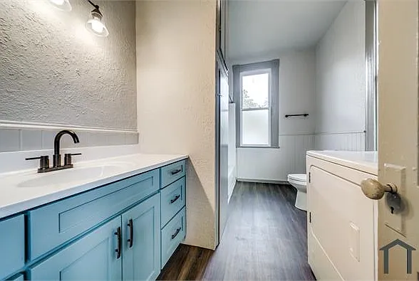 1515 E Southcross Blvd #3 — Photo 12