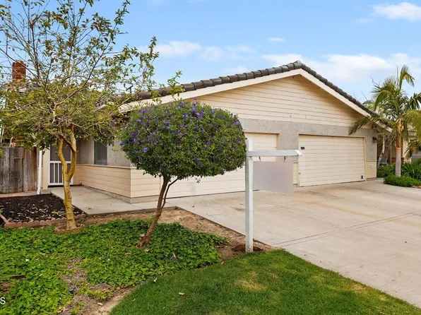 210 Elizabeth Ct, Santa Paula, CA 93060