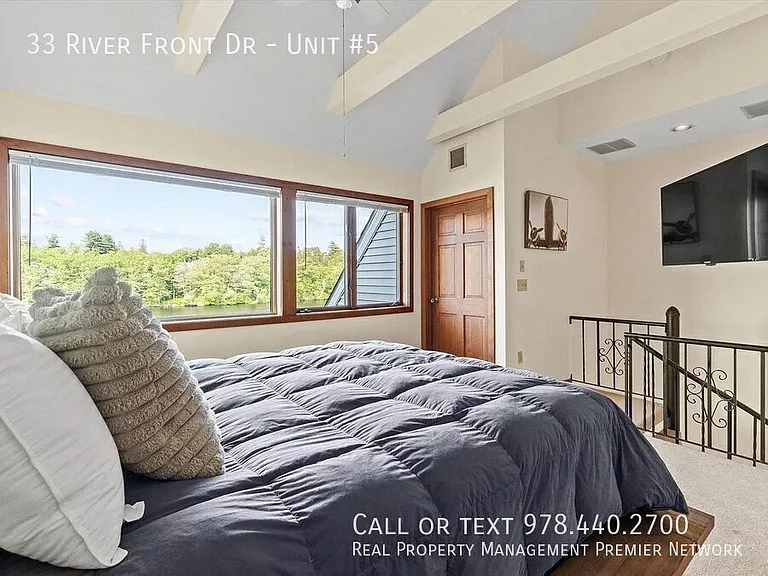 33 River Front Dr #5 — Photo 12