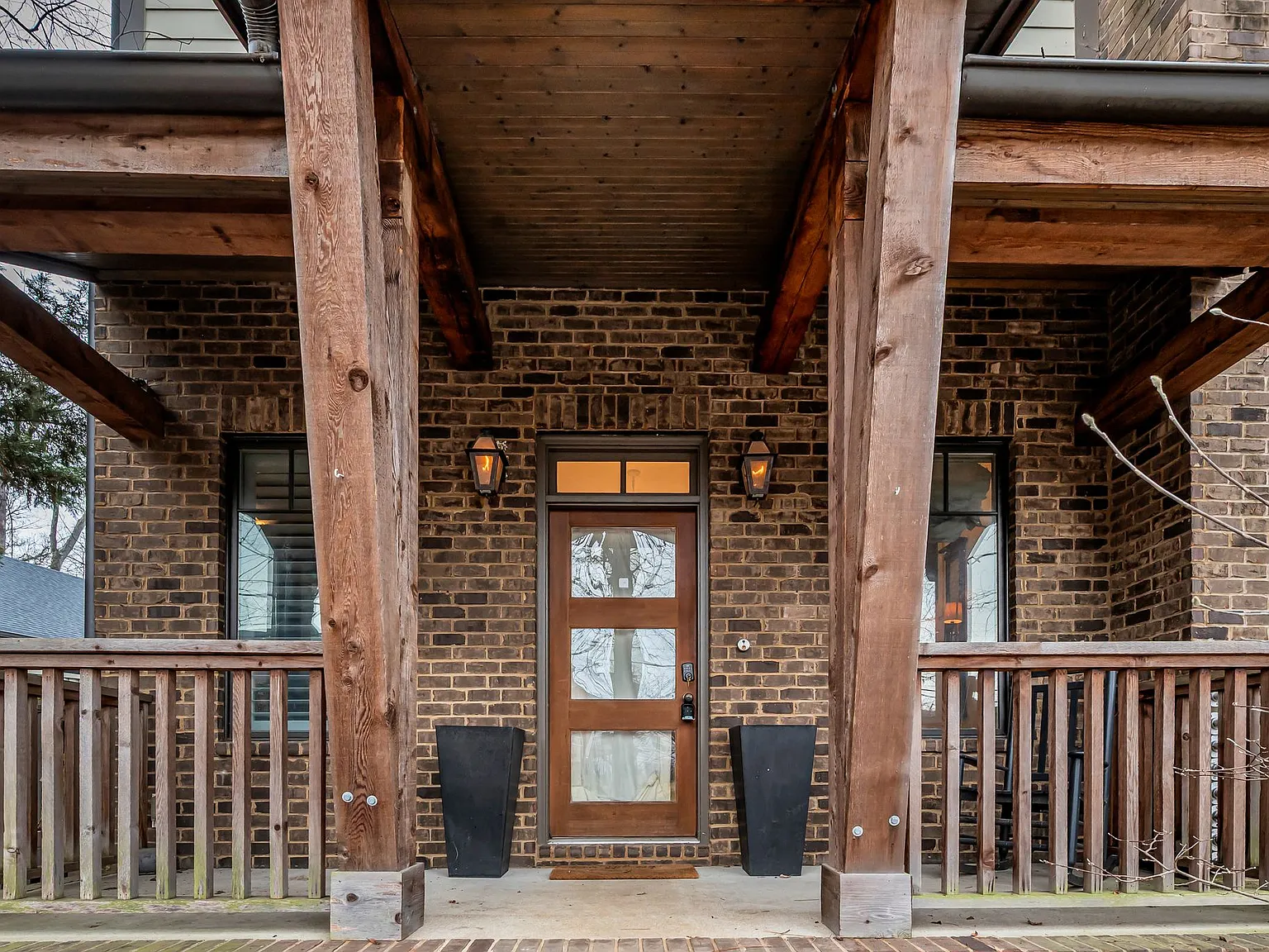 3 bed, 2.5 bath, 2030 sqft, $5,499 — Photo 4