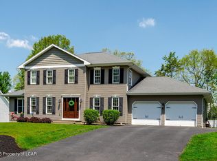 6 Old Orchard Ln, Mountain Top, PA 18707