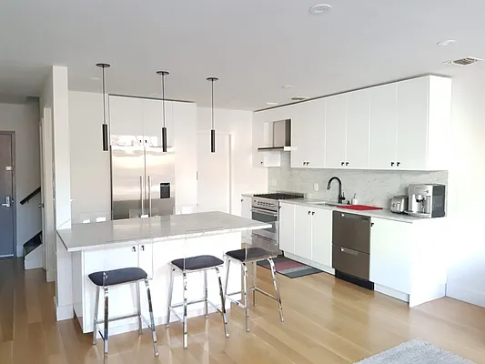 Rented by Corcoran | media 16