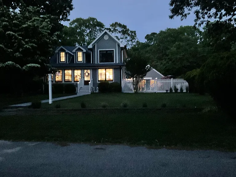 Waters Edge Rd — Photo 20