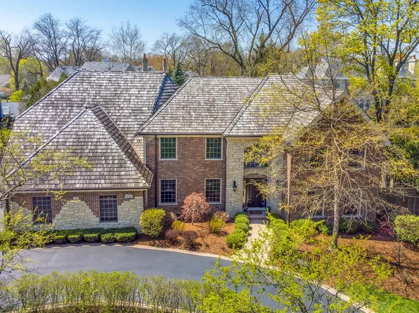 170 N Sheridan Rd, Winnetka, IL 60093