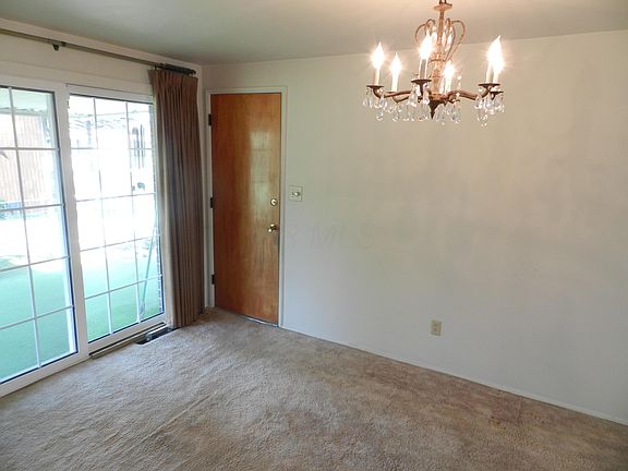 3rd image of 6946 Shaulis Dr