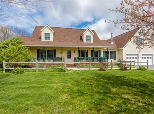 3952 Furman Rd, Canandaigua, NY 14424
