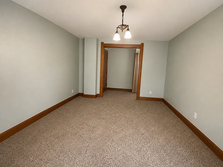 320 Alabama St — Photo 13