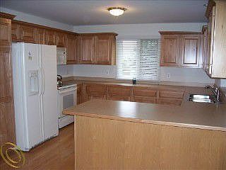 3rd image of 4339 Elaine Ct