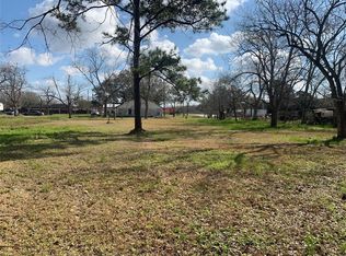 3738 County Road 158, Alvin, TX 77511