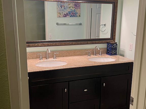 5th image of 40689 Symphony Park Ln