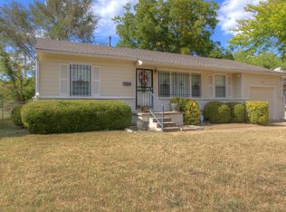 4712 N Garrison Pl, Tulsa, OK 74126