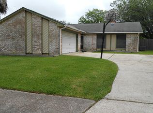 5003 Ripple Creek Dr, Baytown, TX 77521