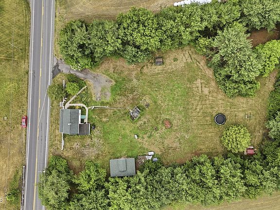 5th image of 884 Monmouth Road