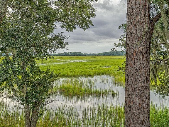 2nd image of 303 Moss Creek Dr