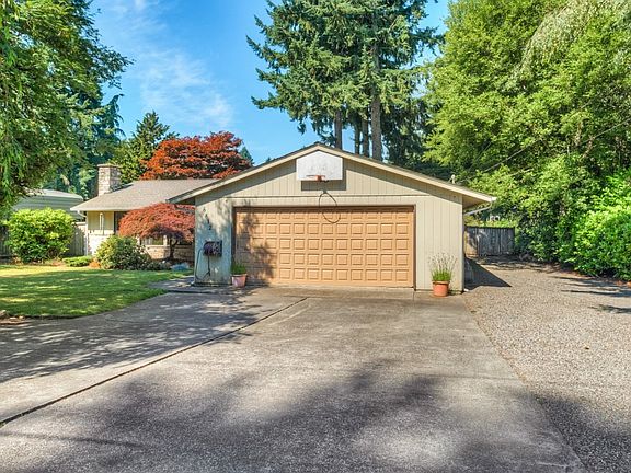 2nd image of 6812 50th Ave E