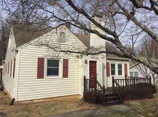 411 Greenwood Dr, High Point, NC 27262