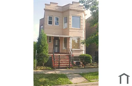 4043 W Harrison St Photo 1