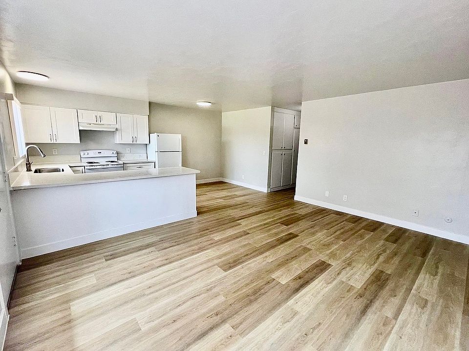 1st image of 265 Woodlawn Ave APT 6