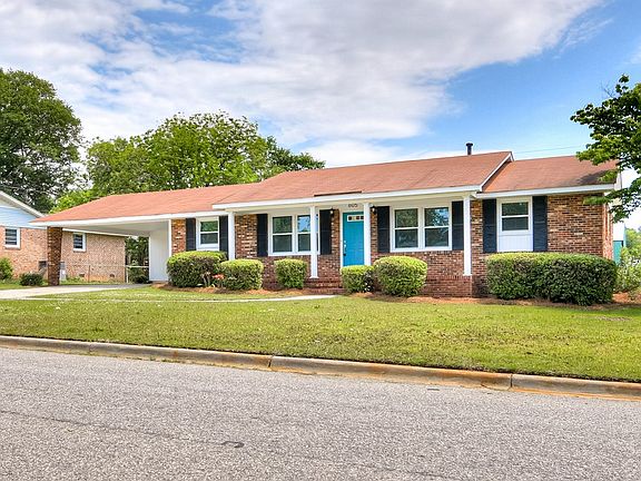 2nd image of 605 Ashley Cir
