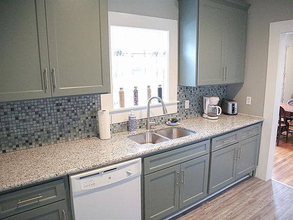 4th image of 1518 Pearson St #1