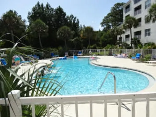 4270 Calinda Ln, Niceville, FL