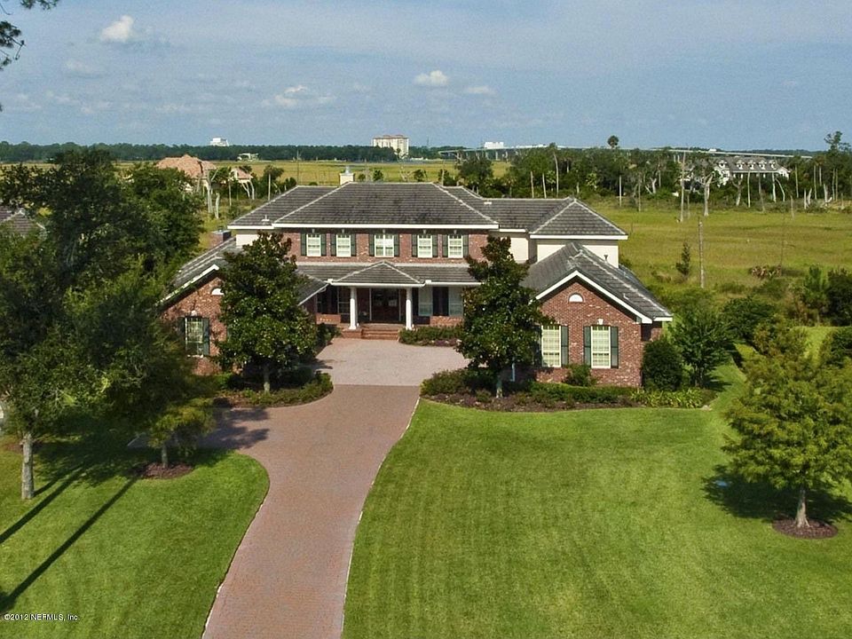 1st image of 808 Hawks Nest Ct