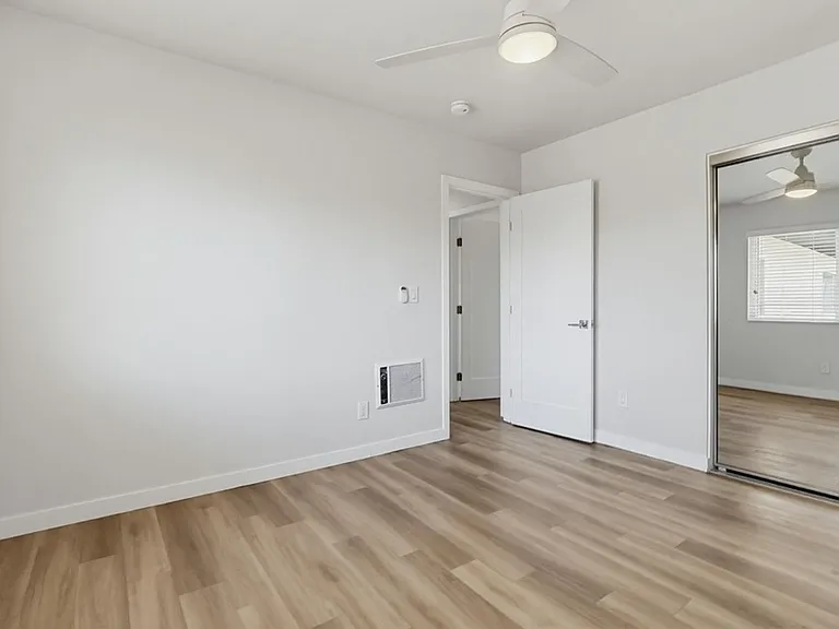 25829 Viana — Photo 46