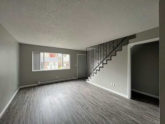 5th image of 15007-15043 SE Powell Blvd #16