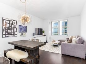 50 Riverside Blvd